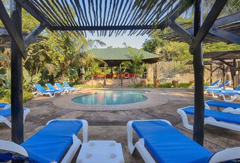 Emdoneni Lodge