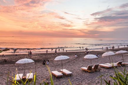 Bucht Canggu am Meer auf Bali in Indonesien