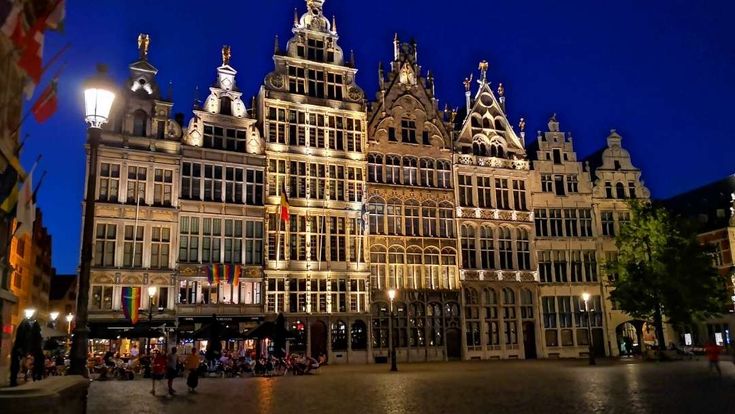 Antwerpen bei Nacht