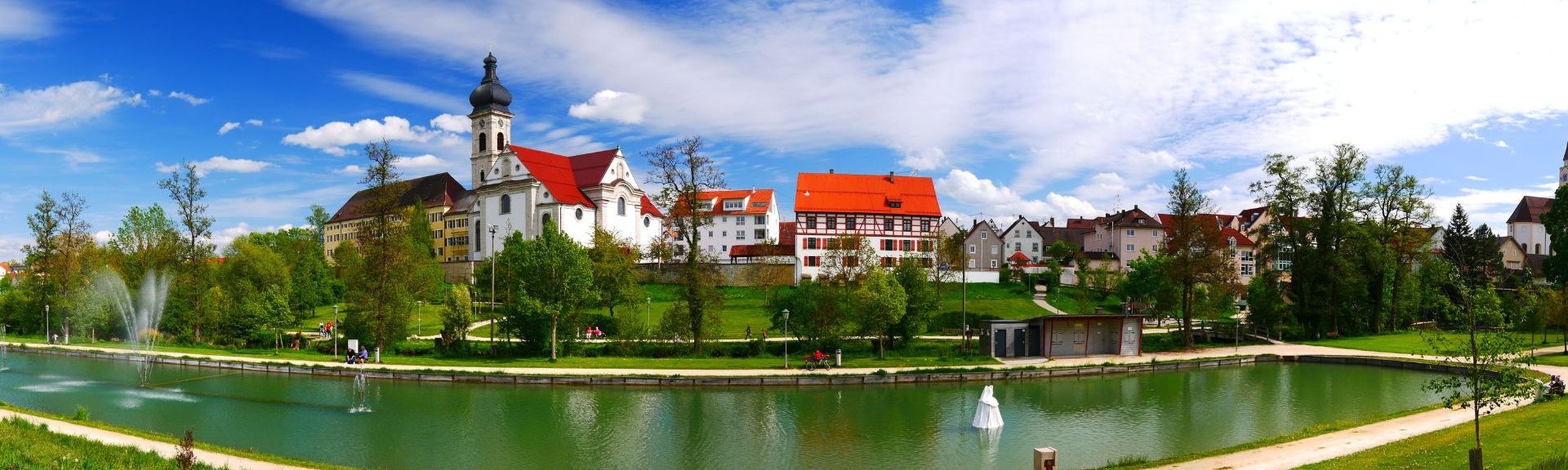 Ehingen (Donau), Deutschland: Panorama im Mai
