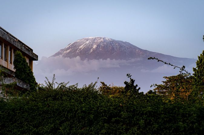 Der Kilimanjaro in Tansania ist der höchste Berg Afrikas