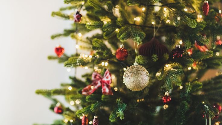 Geschmückter Weihnachtsbaum
