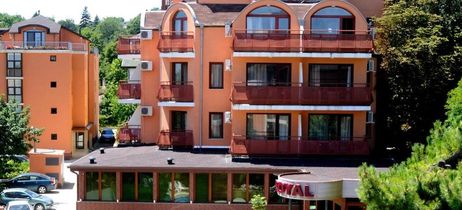 Royal Beach Hotel