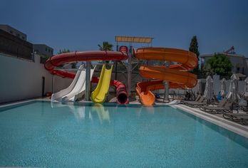 Avia Resort & Spa