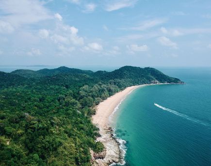 Bucht am Meer in Malaysia