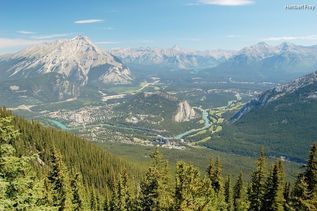Blick vom Berg ins Tal in Kanada