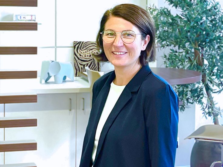 Stephanie Lehnen, Reiseberaterin im LCC Niederrhein Am Mühlentor