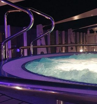 Whirlpool auf dem Sonnendeck