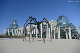 Modernes Gebäude in Ostkanada
