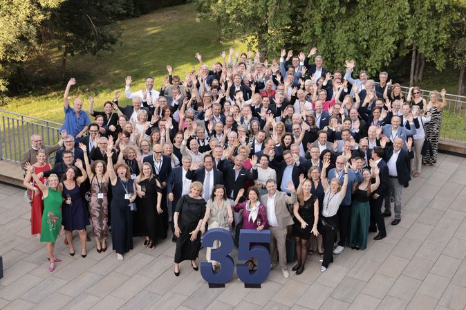 Gruppenbild der Teilnehmer an der LCC Unternehmertagung 2026