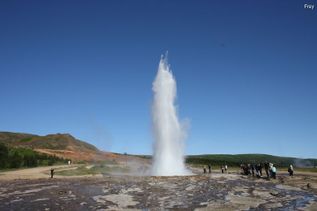 Geysir auf Island bei Nordland Kreuzfahrt