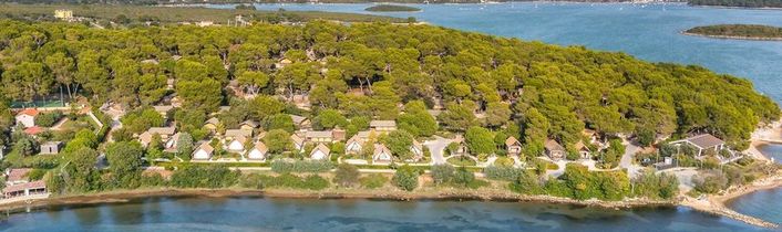 Arena One 99 Glamping