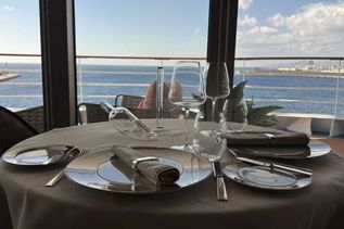  auf Kreuzfahrt mit Schiff Silversea Dawn