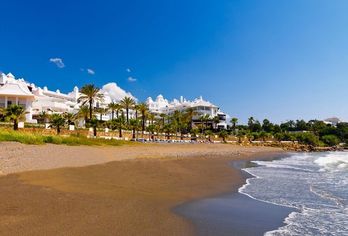 H10 Estepona Palace