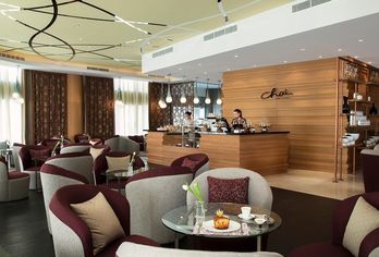 Pearl Rotana Capital Centre