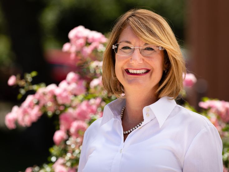 Claudia Schüßler, Reiseberaterin im LCC Niederrhein Wickrath