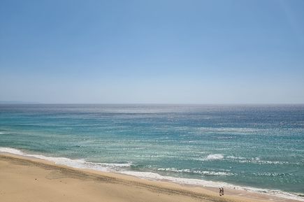 Treppe hinunter zum Strand 
