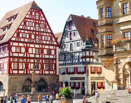 Fachwerkhäuser in Altstadt Gasse Rothenburg ob der Tauber