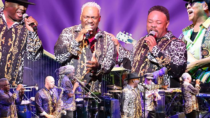 © Earth, Wind & Fire Experience by Al McKay