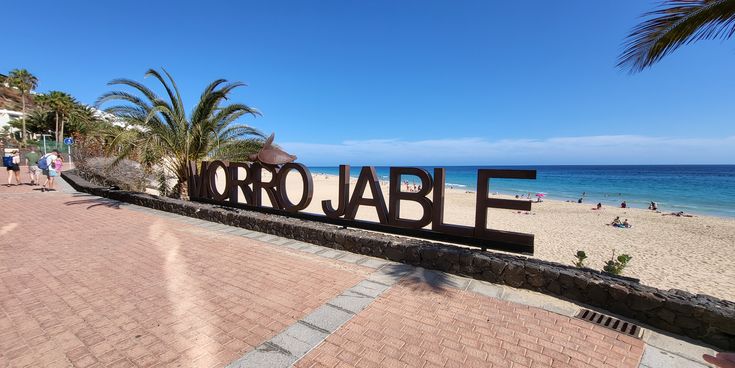 Metallbuchstaben "Morro Jable" mit Schildkröte