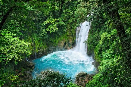 Wasserfall in Tenorio Nationalpark auf Costa Rica