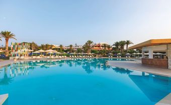 Anissa Beach & Village Hotel