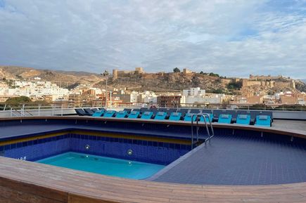 Pooldeck auf MS VASCO DA GAMA