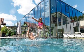 ULRICHSHOF Nature • Family • Design