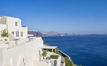 Canaves Oia Suites