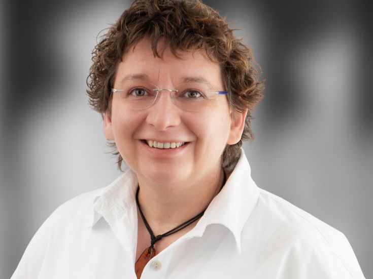 Andrea Aettner vom Lufthansa City Center Pforzheimer Reisebüro