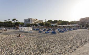 Guya Wave Hotel