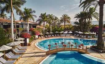 Seaside Grand Hotel Residencia