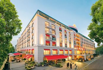 Grand Elysee Hamburg