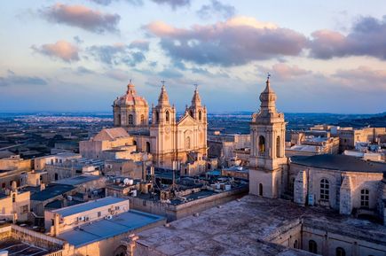 Kirchturm in Stadt Mdina auf Malta