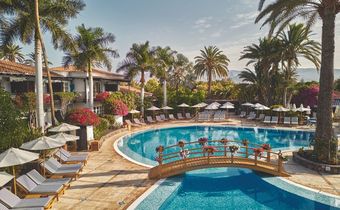Seaside Grand Hotel Residencia