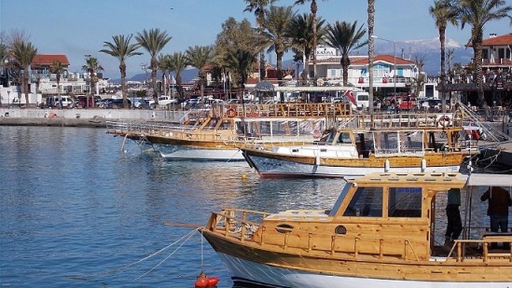 Boote im Hafen von Side
