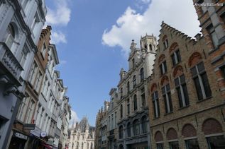 Gebäude in einer Stadt in Belgien
