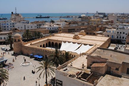 Zentraler Platz in der Stadt Sousse in Tunesien