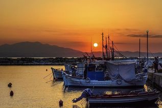 Thassos Inselhauptstadt Limenas mit altem Hafen