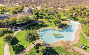 Damara Mopane Lodge