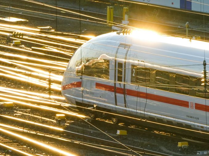 ICE 3neo der Deutschen Bahn